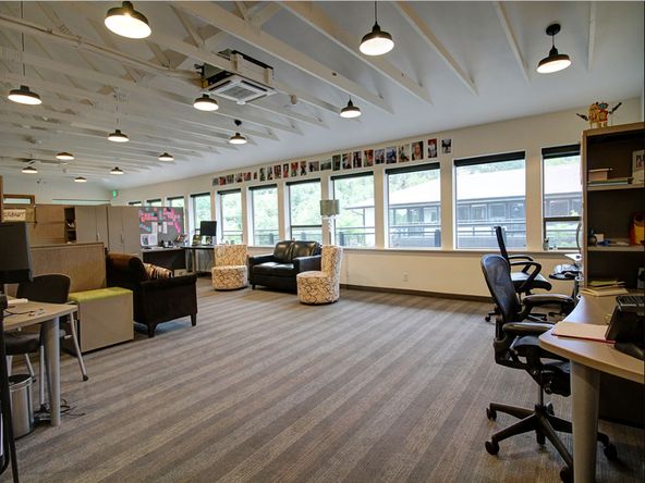 Suite 3E - Sublease